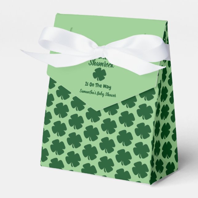 Little Shamrock St Patrick's Day Favor Box (Front Side)