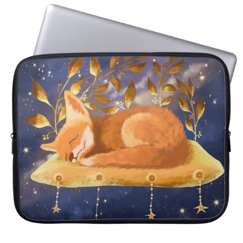 Little sleepy fox  laptop sleeve