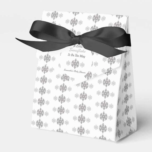 Little Snowflake On The Way Favor Boxes (Front Side)