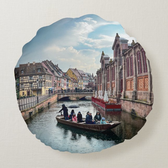Little Venice River Boat    Round Pillow (Back)