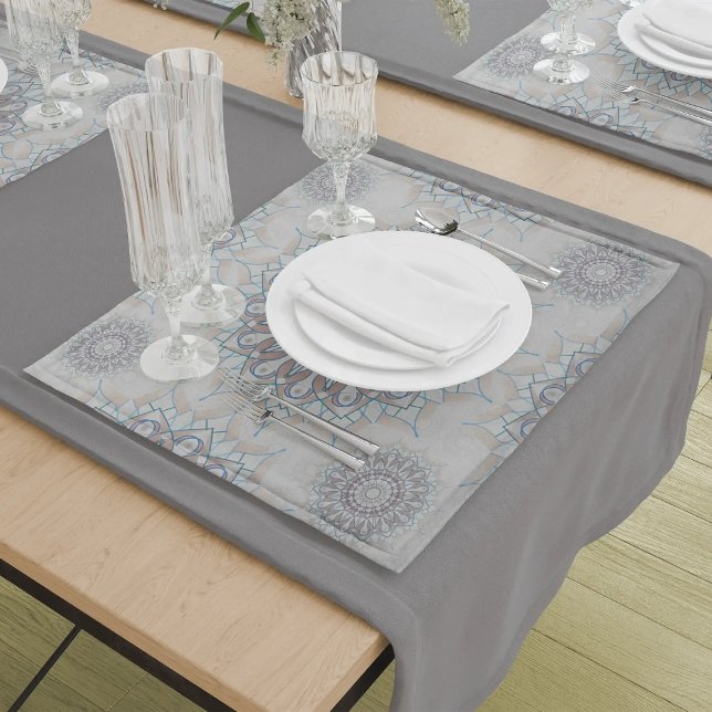 Little white floral fallen to the rural cloth placemat (Creator Uploaded)