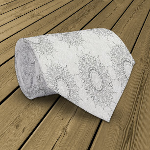 Little white floral fallen to the rural pattern neck tie