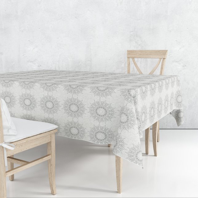Little white floral fallen to the rural pattern tablecloth (Creator Uploaded)