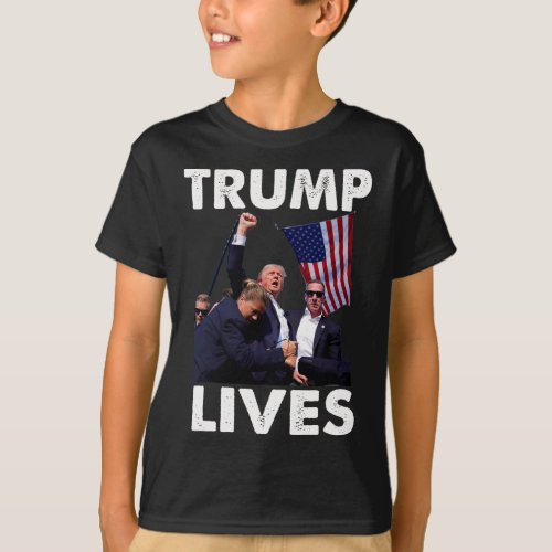 Live Donald Trump Mug Shot _ Never Surrender  T_Shirt