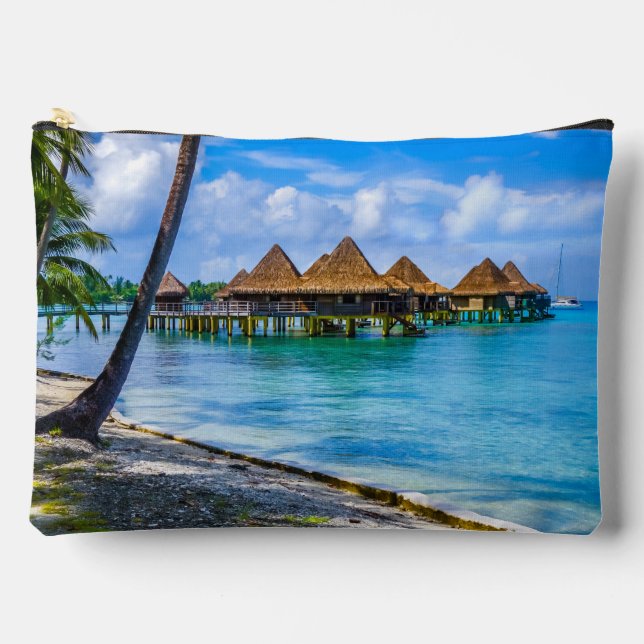 Living on the water accessory pouch (Front)