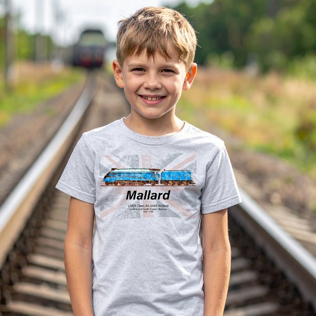 LNER Class A4 Mallard locomotive profile with flag T-Shirt (LNER Class A4 4468 Mallard - Fastest Steam Locomotive. Boy Basic T-Shirt)