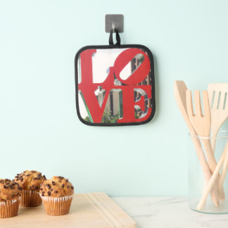 LO VE Love Park Philadelphia Photo Pot Holder