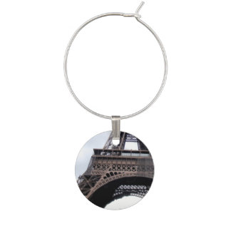 Location wine charm Paris France