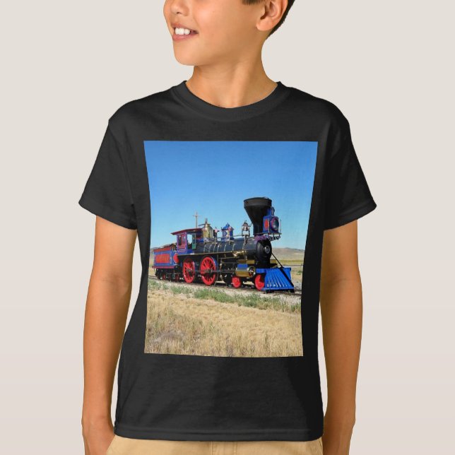 Locomotive Steam Engine Train Photo T-Shirt (Front)