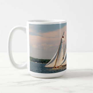 Log Canoe Race Mug