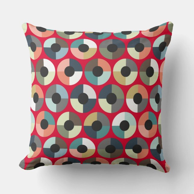 London Beauty target red Throw Pillow (Front)