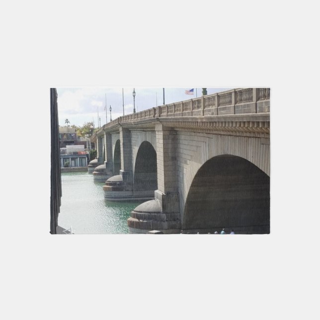 London Bridge, Lake Havasu Outdoor Rug (Front)