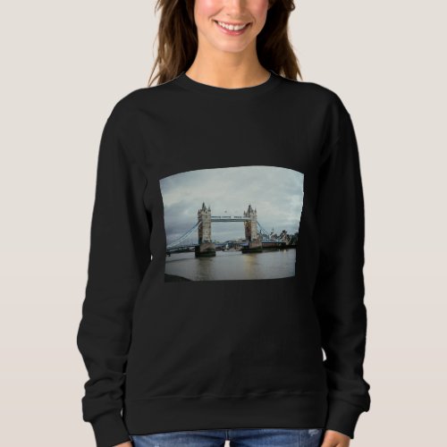 London bridge sweatshirt