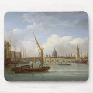London Bridge, with St. Paul's Cathedral in the Di Mouse Pad