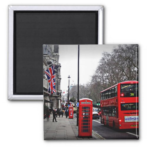 London cityscape magnet