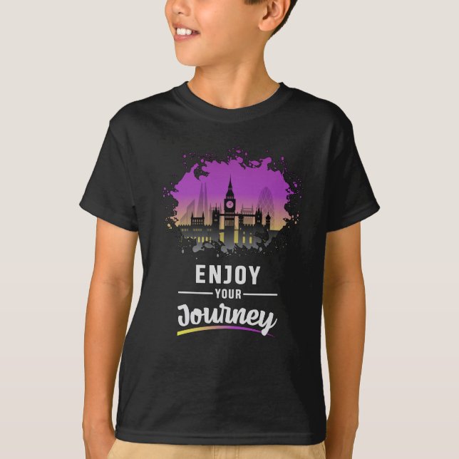 London England City Cityscape Skyline Funny Gift T-Shirt (Front)