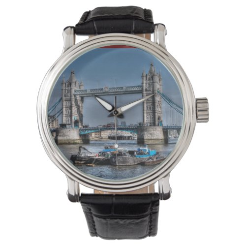 London Englands Historic Tower Bridge Watch