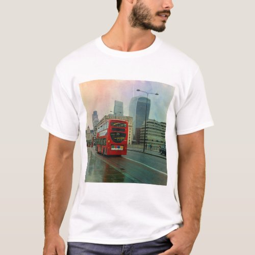 London Eye photography beautiful blue sky with clo T_Shirt