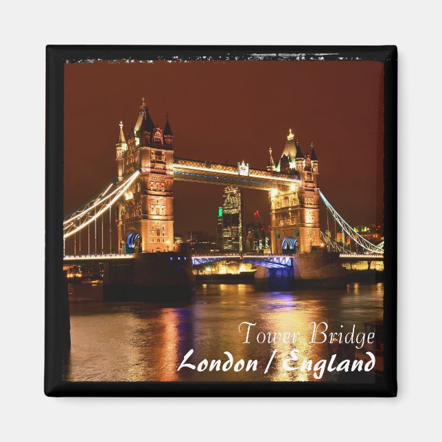 London - Famous, Tower Bridge at Night (Magnet) Magnet (Front)