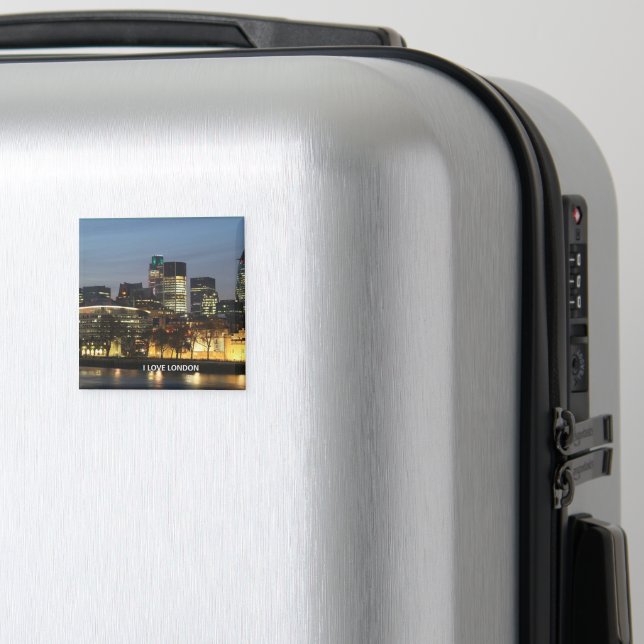 London: I Love London Magnet (In Situ (Luggage))