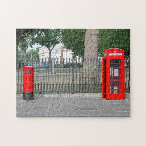 London phone booth  postbox jigsaw puzzle