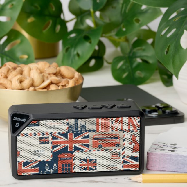 London Post Speaker (Insitu(Table))