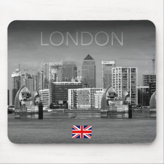 London Skyline Mouse Pad