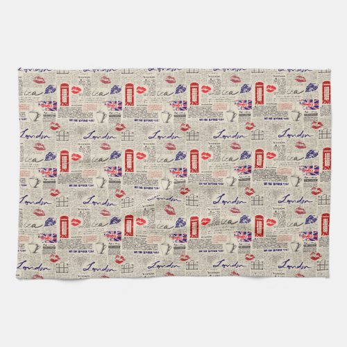London Themed Seamless Pattern with Phone Booths Towel