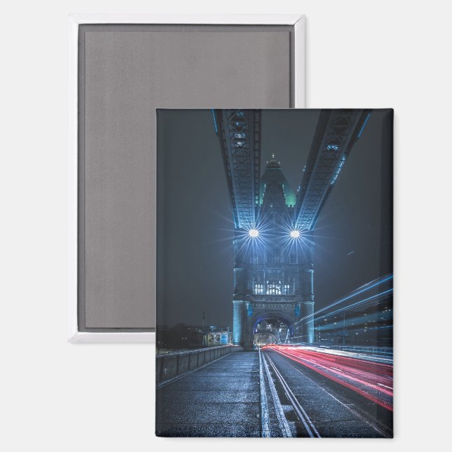 London Tower Bridge Magnet (Front/Back)