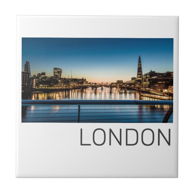 London Uk Skyline United Kingdom England Souvenir Ceramic Tile (Front)