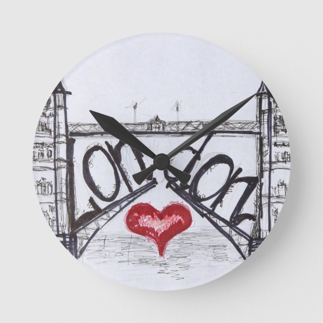 London with love round clock (Front)