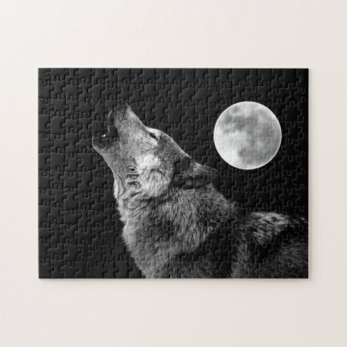 Lonely Grey Wolf  the Fullmoon Jigsaw Puzzle