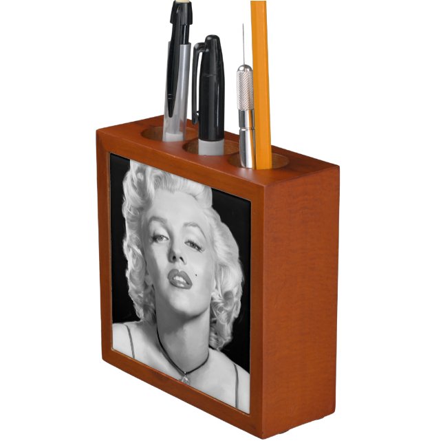 Look Of Love Desk Organizer (In Situ)