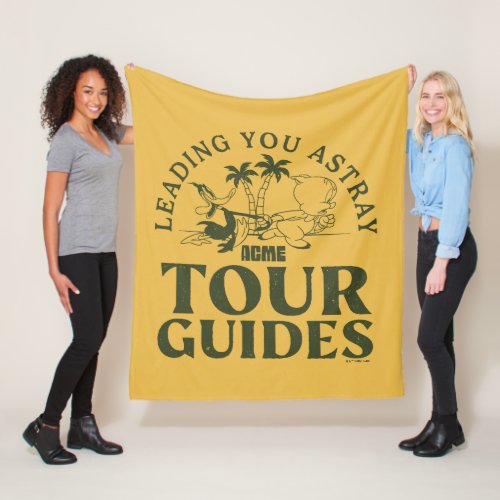 LOONEY TUNES  ACME Tour Guides Fleece Blanket