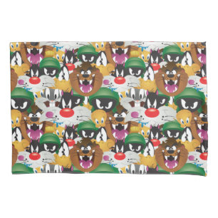 LOONEY TUNES™ Emoji Pattern Pillow Case