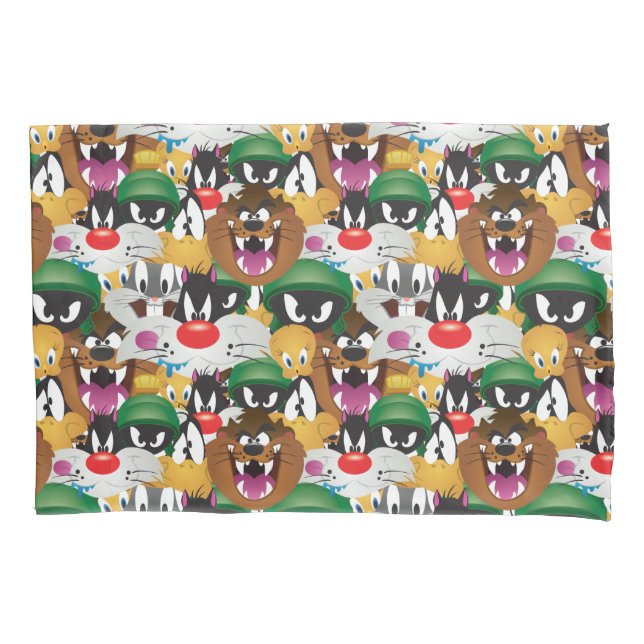 LOONEY TUNES™ Emoji Pattern Pillow Case (Front)
