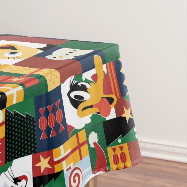 LOONEY TUNES™Holiday Block Pattern Tablecloth (In Situ)