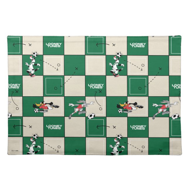 LOONEY TUNES™ Soccer Grid Pattern Cloth Placemat (Front)
