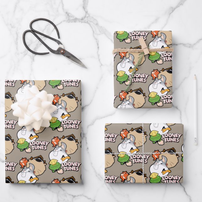 LOONEY TUNES™ Stylized Big Heads Wrapping Paper Sheets (Front)