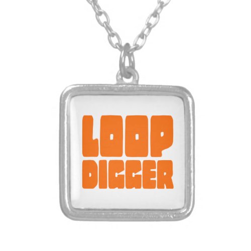 LOOP DIGGER SILVER PLATED NECKLACE