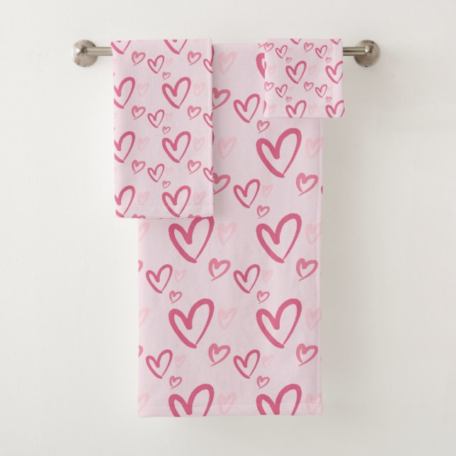 Loose Pink Heart Pattern Valentine Bath Towel Set (Insitu)