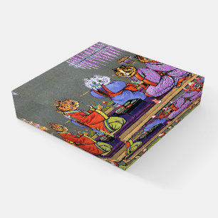 Louis Wain Cats in Kimonos Paperweight