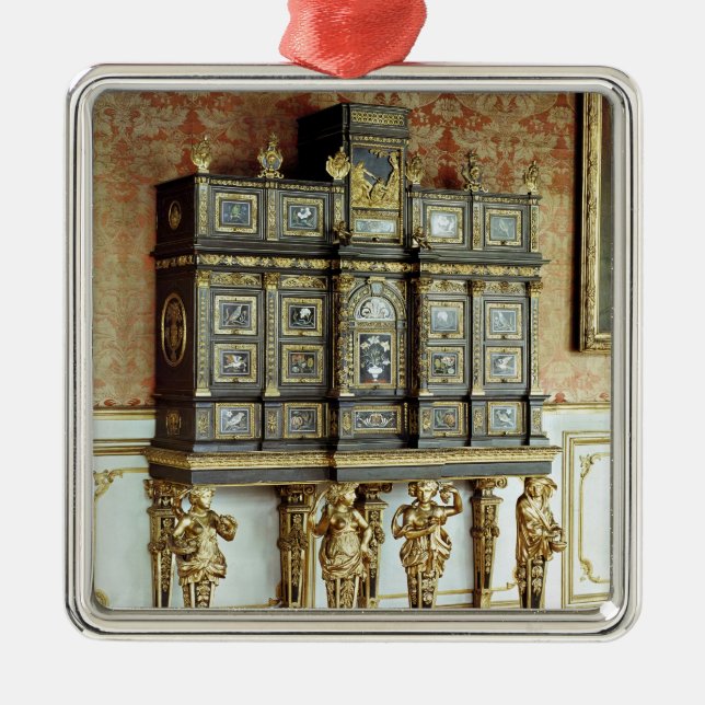 Louis XIV jewellery cabinet, Gobelins Workshop Metal Ornament (Front)