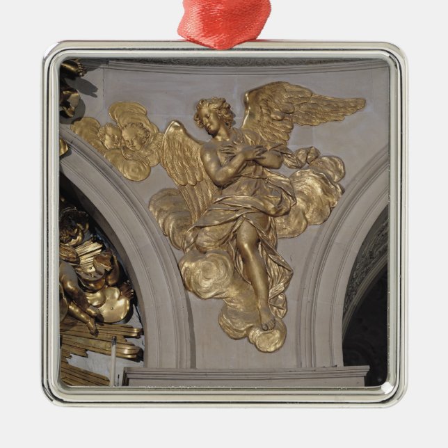 Louis XIV style angel, from the arch to the Metal Ornament (Front)