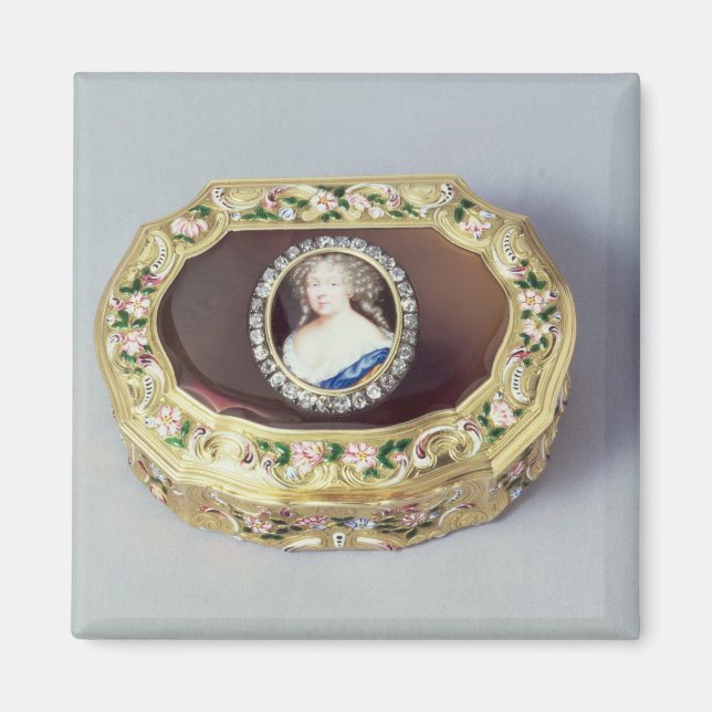 Louix XV oval snuff box Magnet (Front)