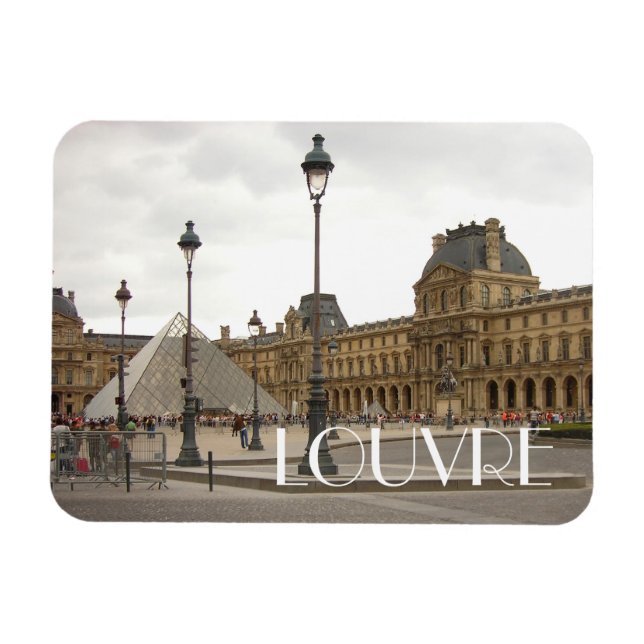 Louvre. Paris, France Magnet (Horizontal)