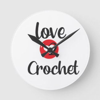 love 2 crochet round clock