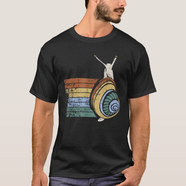 Love Animals Retro Snail Gift Design Idea for Snai T-Shirt (Front)