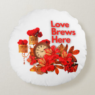 Love Brews Here Round Pillow