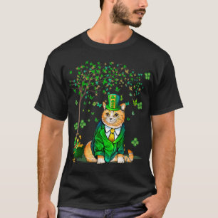 Love Cat St. Patricks Day Four Leaf Clover Shamroc T-Shirt